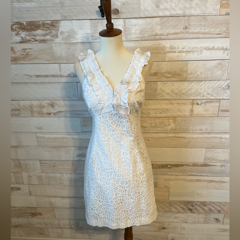 NWT Lilly Pulitzer size 0 Phoebe dress in resort white